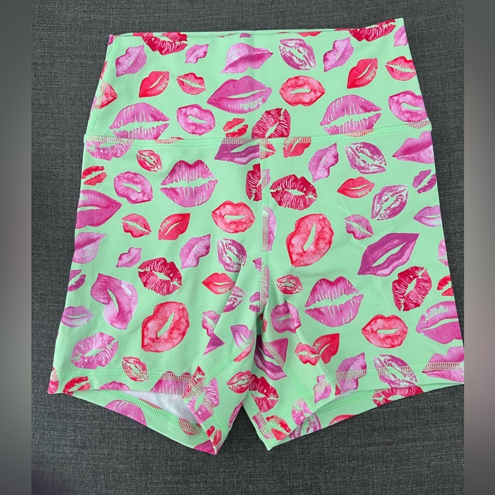 Fleo Shorts